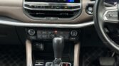 2022 Jeep Meridian Limited Opt 4x4 — interior