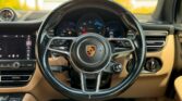 2021 Porsche Macan 2L — interior