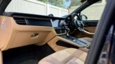 2021 Porsche Macan 2L — interior