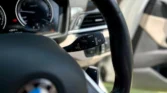 2020 BMW X1 2.0 sDrive20i xLine — wiper and light stalk