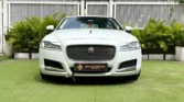 2016 Jaguar XF 2.0 Petrol 25t — front, straight on